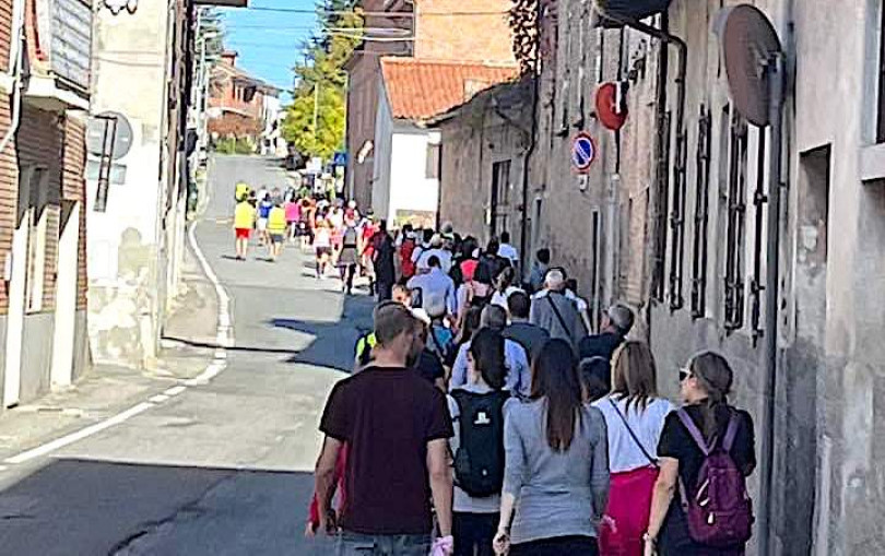 “Camminiamo insieme per l’allattamento”: un buon successo a San Salvatore